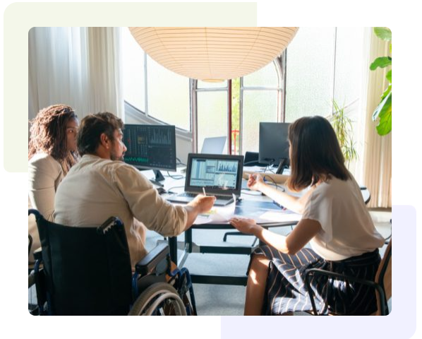 Equipo de trabajo colaborando